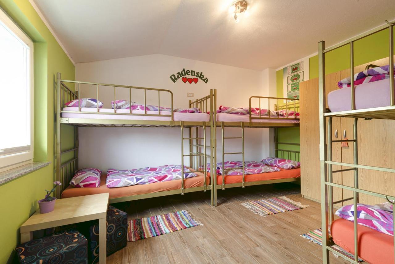 Hostel Ociski Raj Козіна Номер фото